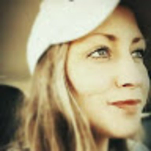 Meet your Posher, Morgan - Picture 1 of 1